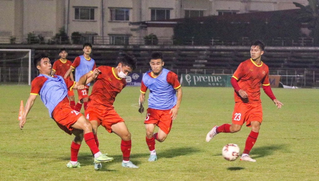 U23 Việt Nam không bỏ trận đấu với Singapore dù lây lan Covid-19