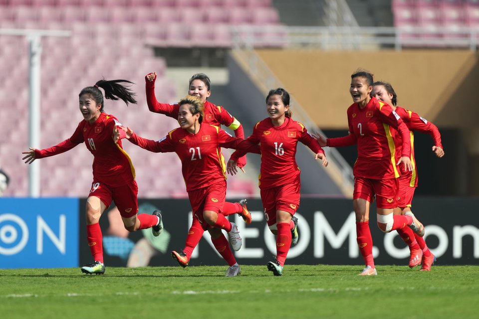 HLV Mai Đức Chung: ‘Không có gì tả nổi cảm xúc được vào World Cup’