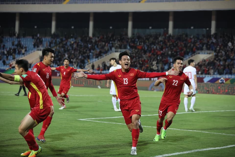 Bóng đá Việt Nam phát triển mạnh mẽ, vượt xa Trung Quốc