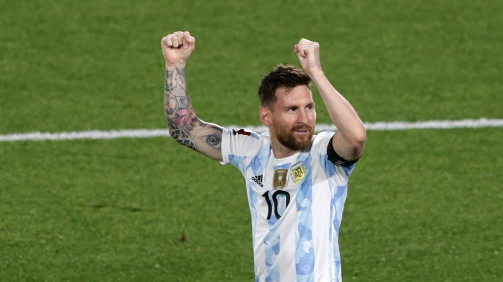 VIDEO: Messi lập công sau pha ban bật đã mắt với Di Maria