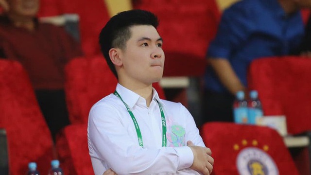 Con trai bầu Hiển phát thông điệp cứng rắn cho Hà Nội FC