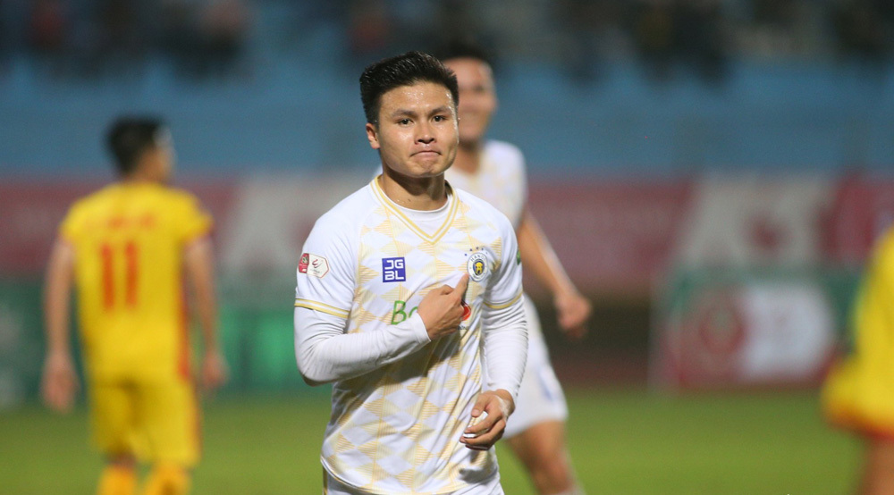 NÓNG: Hà Nội FC chốt số tiền cực khủng, nối lại đàm phán với Quang Hải