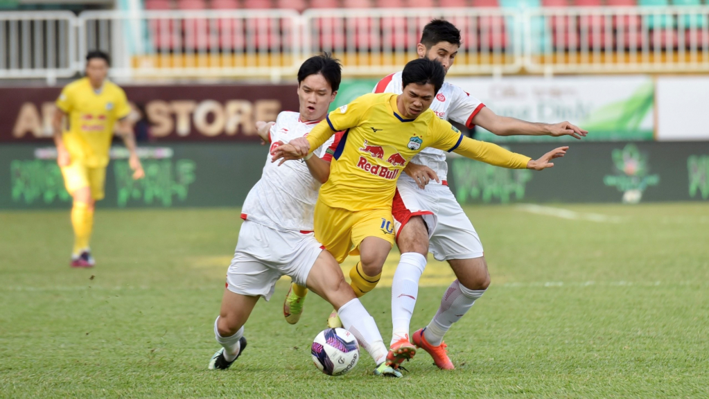 HLV Viettel gạt HAGL, chỉ ra ứng viên số 1 vô địch V.League 2022