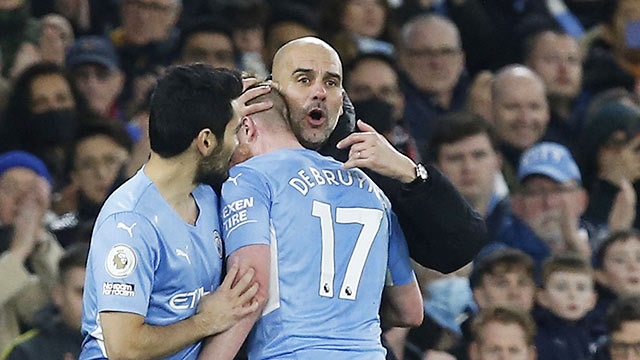 Sao Man City thừa nhận khó 'chiều lòng' Pep Guardiola