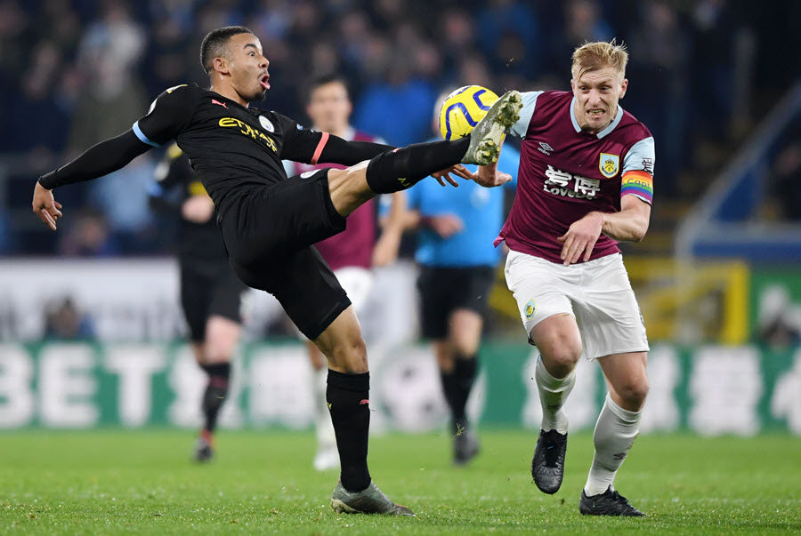 Biến động kèo nhà cái Burnley vs Man City, Ngoại hạng Anh