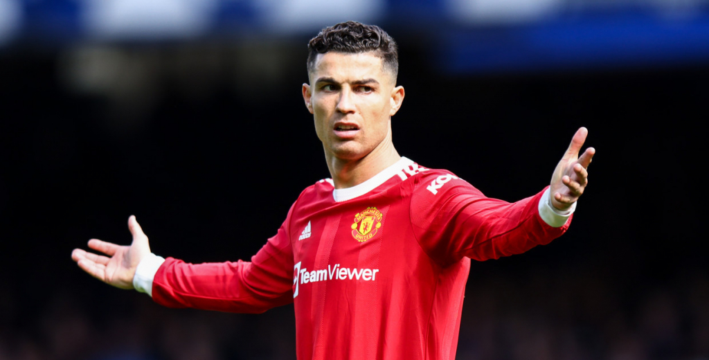 Động thái mới nhất của MU và Ronaldo sau sự cố ở sân Everton