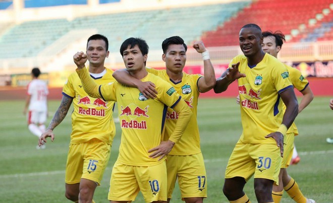 Kiatisak chỉ ra lý do HAGL khởi đầu chậm, khẳng định tham vọng ở V.League