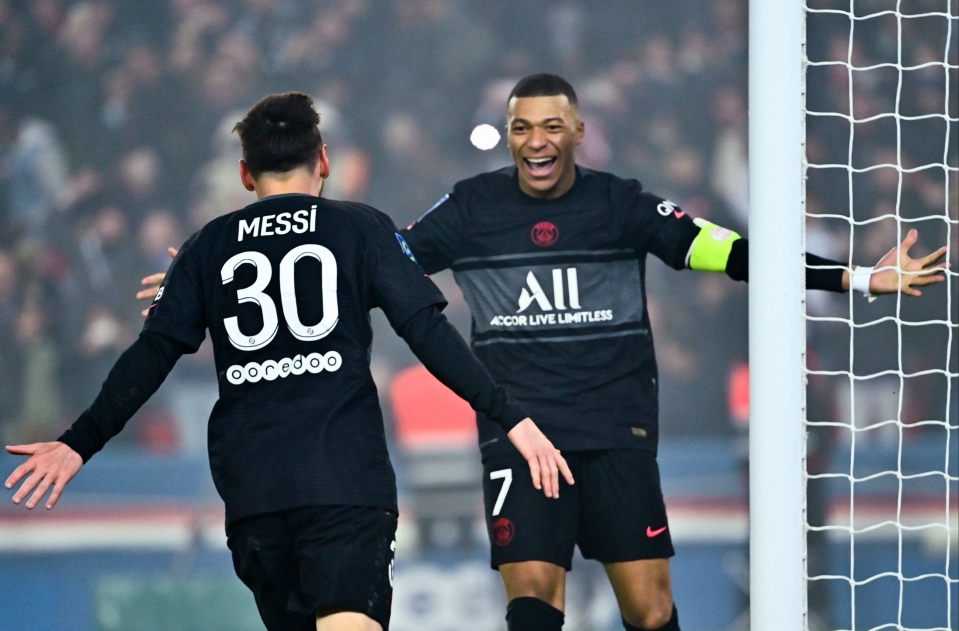 PSG tính trói chân Mbappe bằng đề nghị khó chối từ