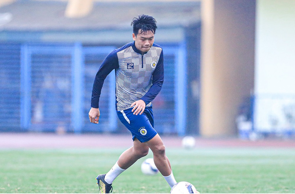 Sau Quang Hải - Đình Trọng, Hà Nội FC có nguy cơ mất cả Thành Chung