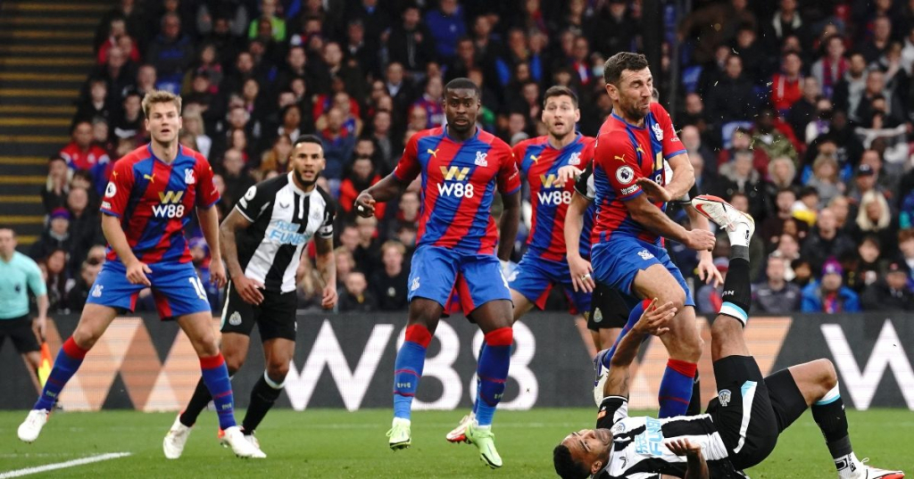 Soi kèo Newcastle vs Crystal Palace