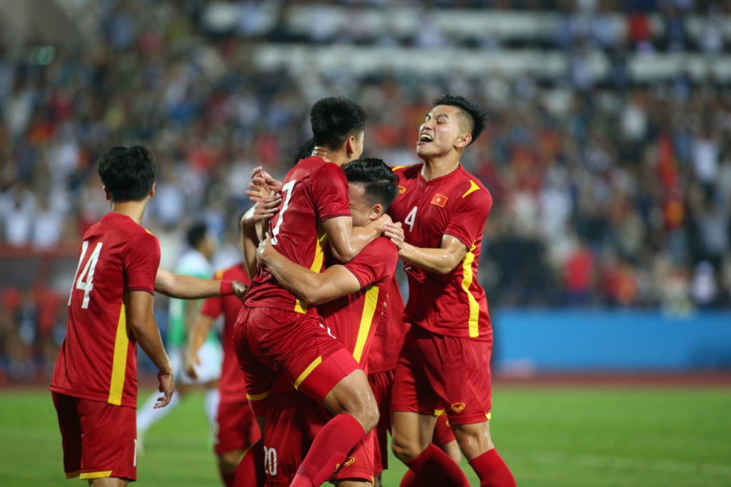 Tình cảm nồng nhiệt người hâm mộ dành cho U23 Việt Nam