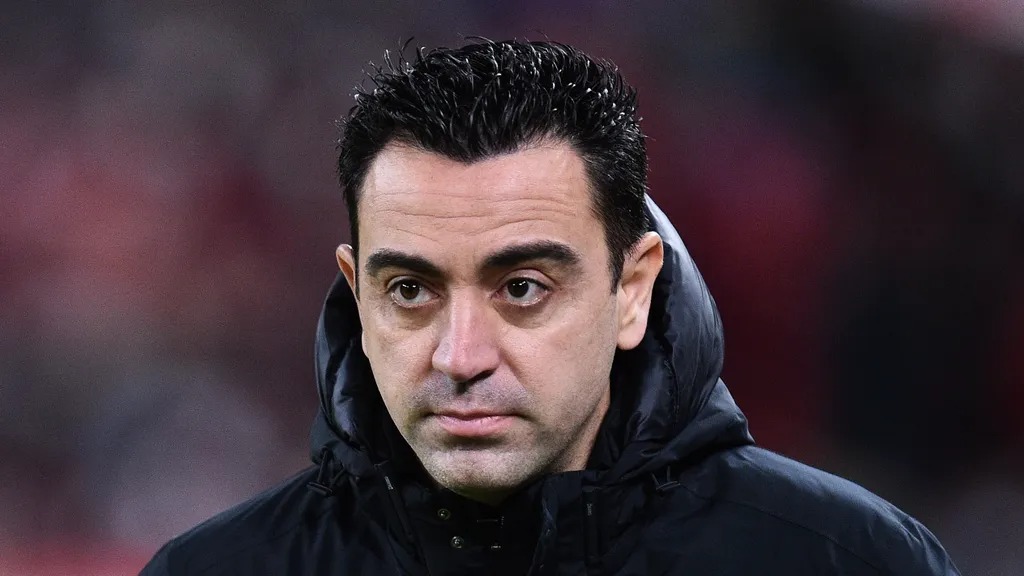 Xavi cay đắng thừa nhận một sự thật ở Barca