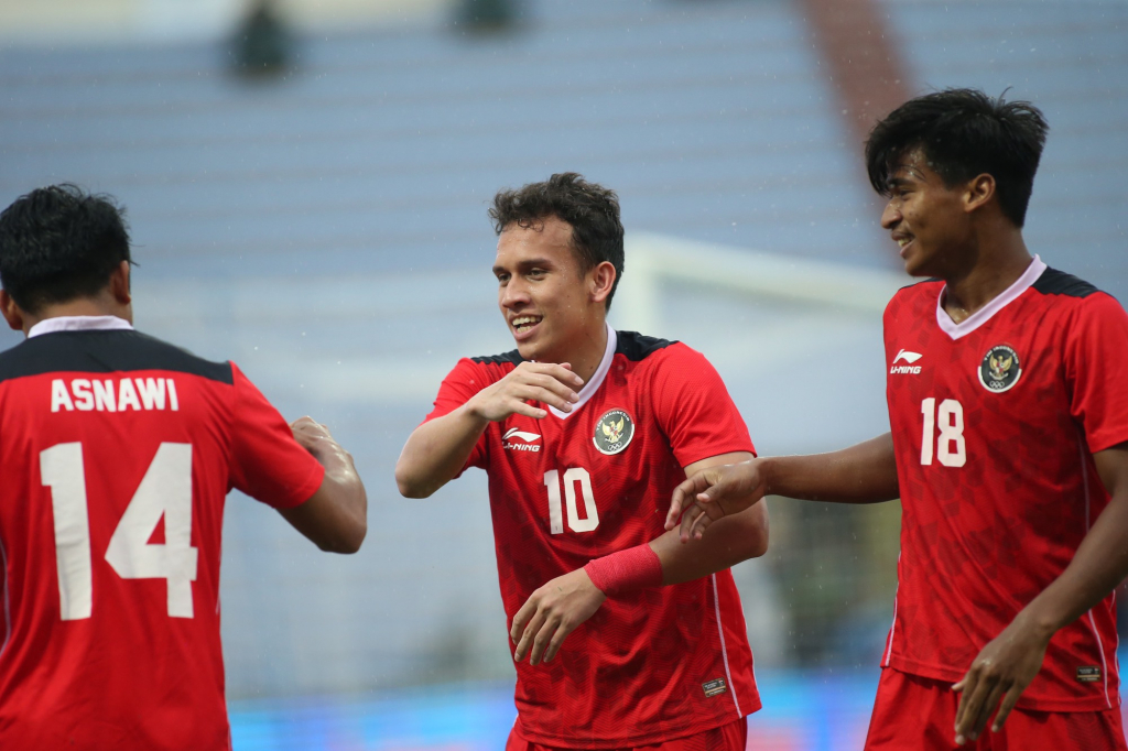 Điểm tin bóng đá tối 15/5: U23 Indonesia vào bán kết, Bayern để mắt tới Dembele