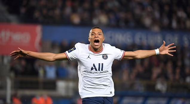 Giữ chân Mbappe, PSG đưa ra 3 đặc quyền khó tin 