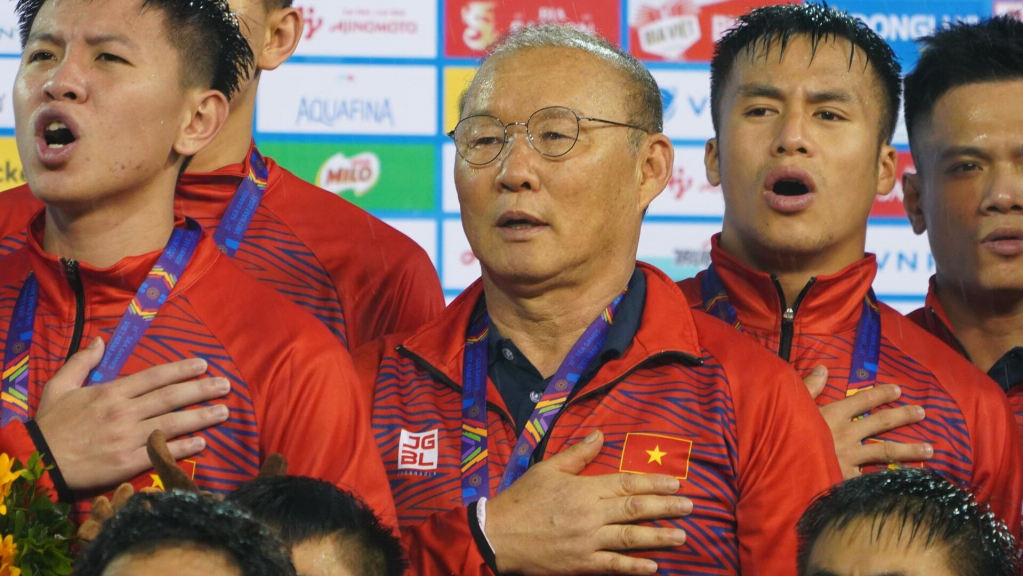 HLV Park nói lời xúc động về giọt nước mắt SEA Games, muốn gắn bó với Việt Nam