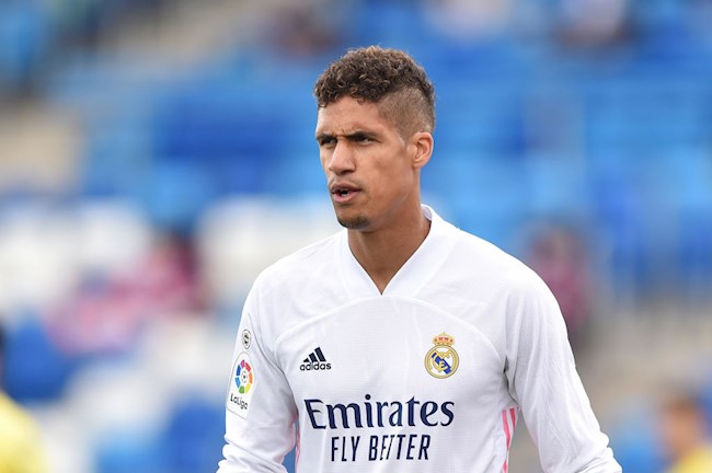 Varane TC trong FIFA Online 4 trong gì đặc biệt?