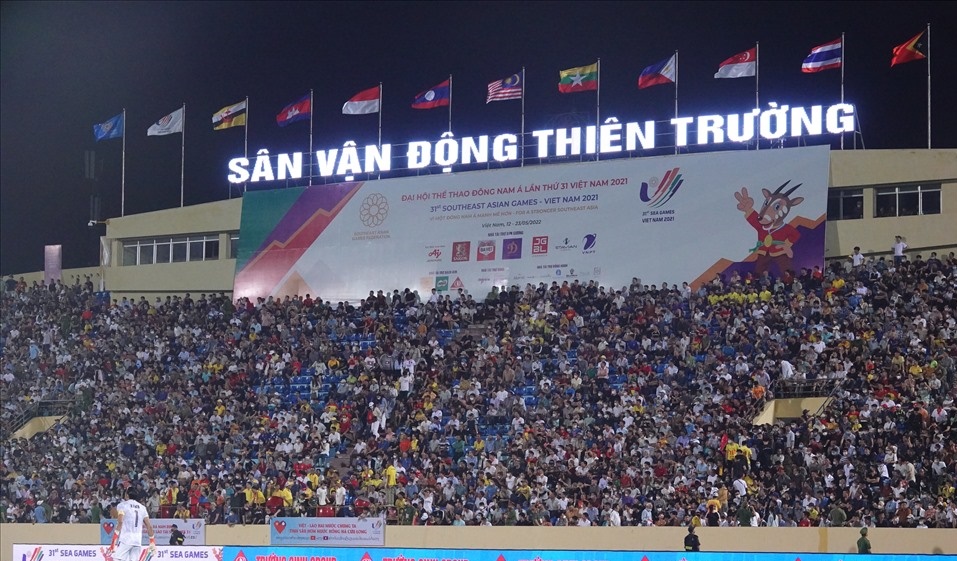 Sân Thiên Trường có diện mạo mới, Nam Định sẵn sàng trở lại với V.League 2022