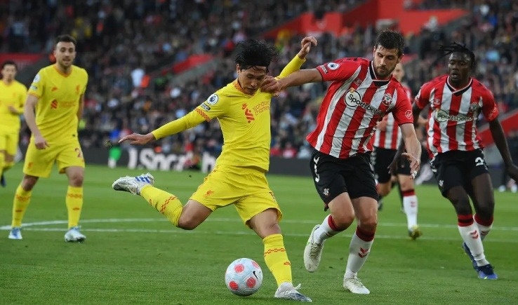 Siêu dự bị tỏa sáng, Liverpool quyết đua vô địch đến cùng với Man City