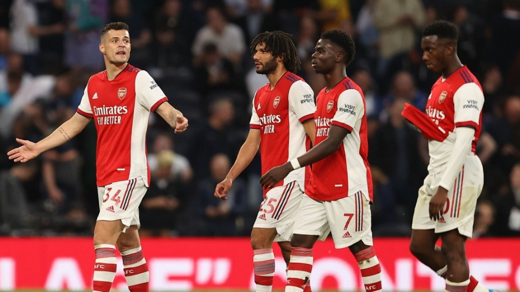 Nhìn từ trận thua Tottenham: 4 vị trí Arsenal cần đón tân binh