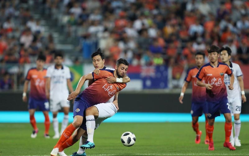 Soi kèo trận đấu Daegu vs Gangwon 17h00 ngày 11/7/2023