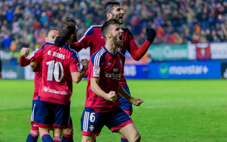 Soi kèo Osasuna vs Alaves, 19h00 ngày 10/4, La Liga