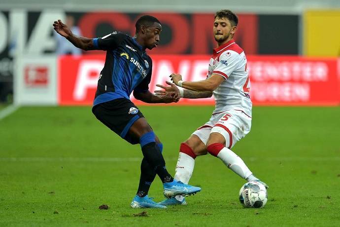 Soi kèo Dusseldorf vs Kaiserslautern, 00h30 ngày 12/11, hạng 2 Đức